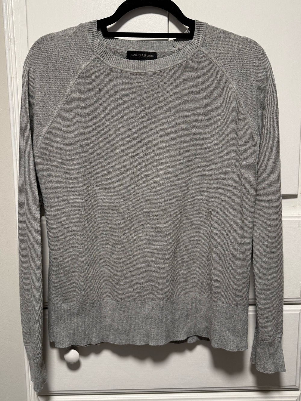 Banana Republic Gray Crewneck Sweater- M